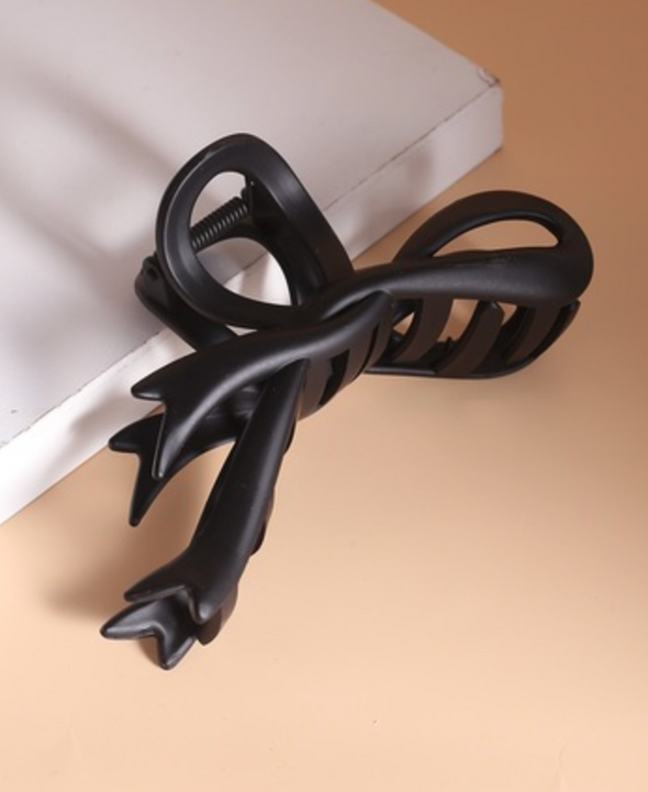 Large Ribbon Matte Finish Claw Clip